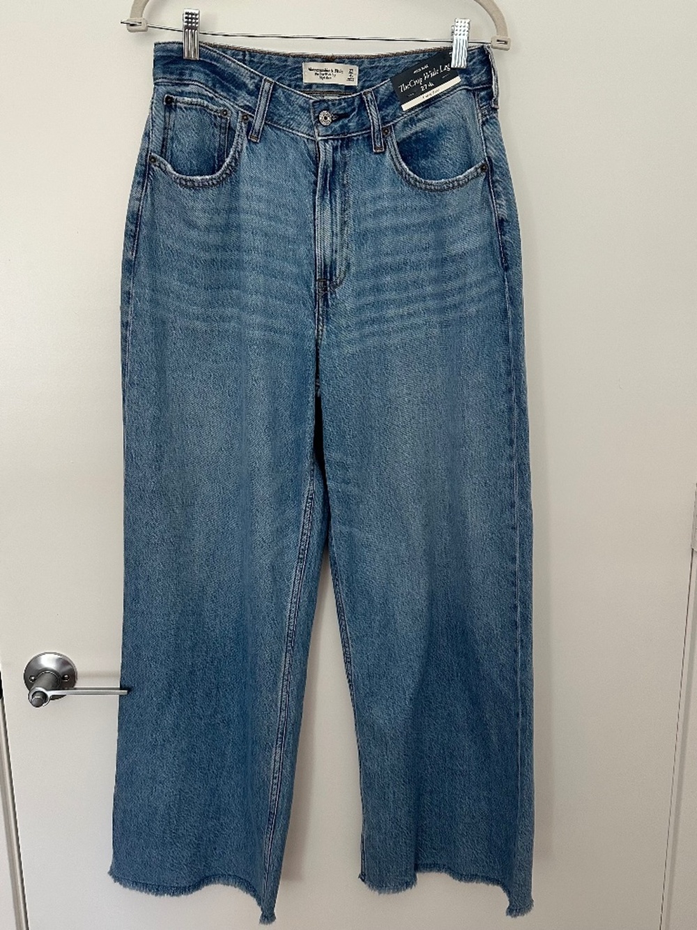 Abercrombie LONG Curve Love High Rise Wide Leg Crop Jean 27 4L